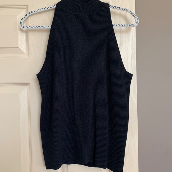 Cache Black/White Print Sleeveless Sweater sz L - Picture 4 of 5